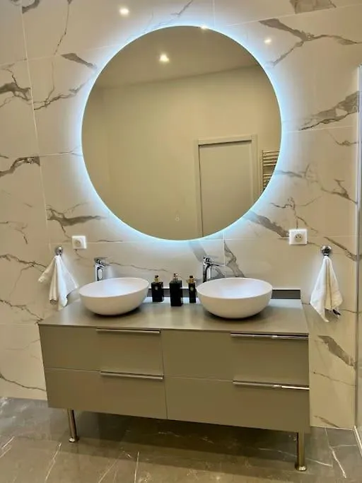 Magnifique Loft Au Coeur De Nice